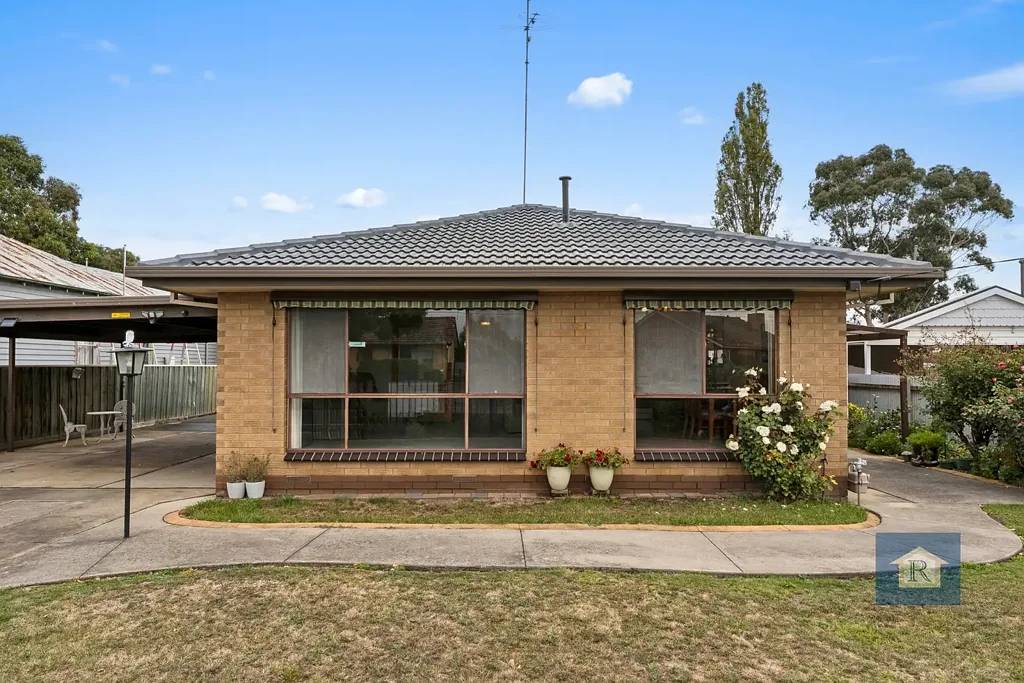 202 Hearn Street, Colac, VIC 3250