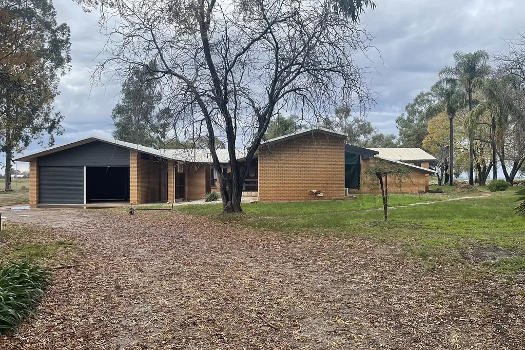 Spacious Country Living