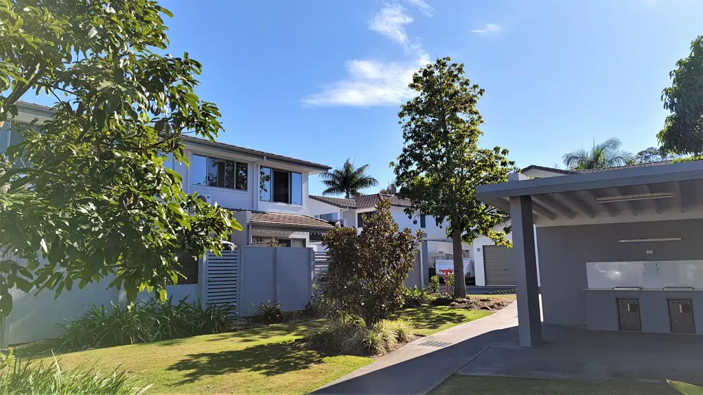 Modern Four Bedroom Townhouse at Merrimac
