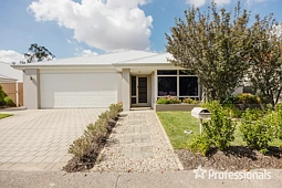 24 Edgecombe Pass, Aveley