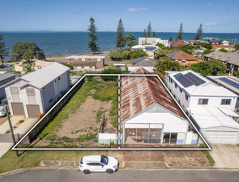 42 & 44 Landsborough Avenue, Scarborough, Brisbane - Northern Region , 0房, 0浴, Section