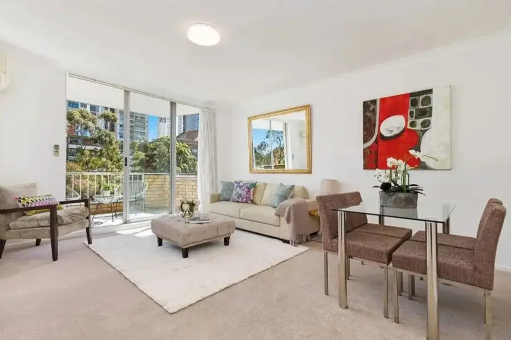 Peaceful & Sun-drenched one bedroom fully furnished for rent