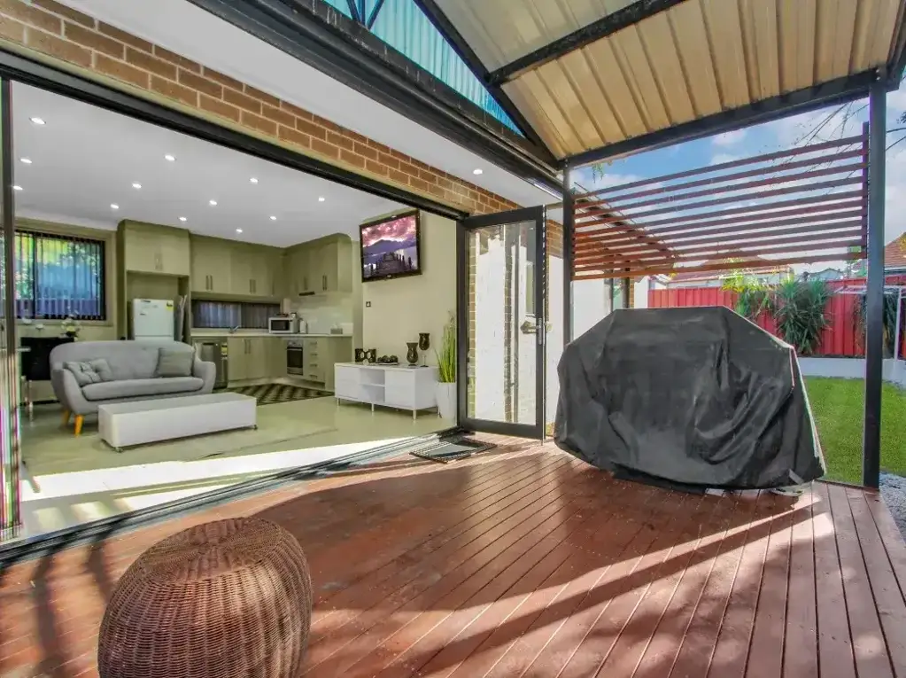 2 Beds House for Rent in Arncliffe