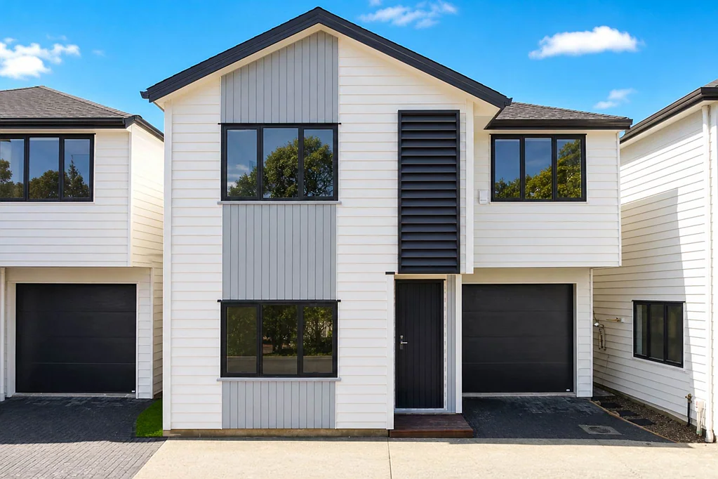 Henderson 4 Bedroom Superb Location – Four Brand New Homes Await!