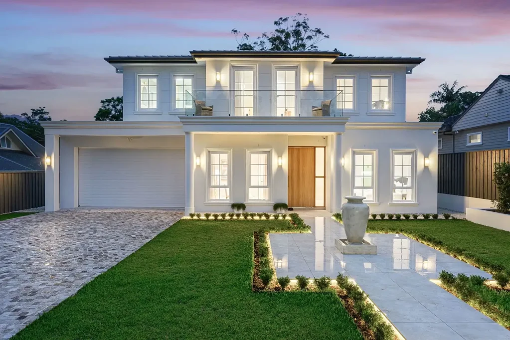 West Pymble 5房 Cubic定制豪华 860sqm东北向地块 高嵌顶天花板 鱼骨橡木地板 Miele指定厨房 全瓷砖泳池SPA Bespoke Luxury Family Masterpiece