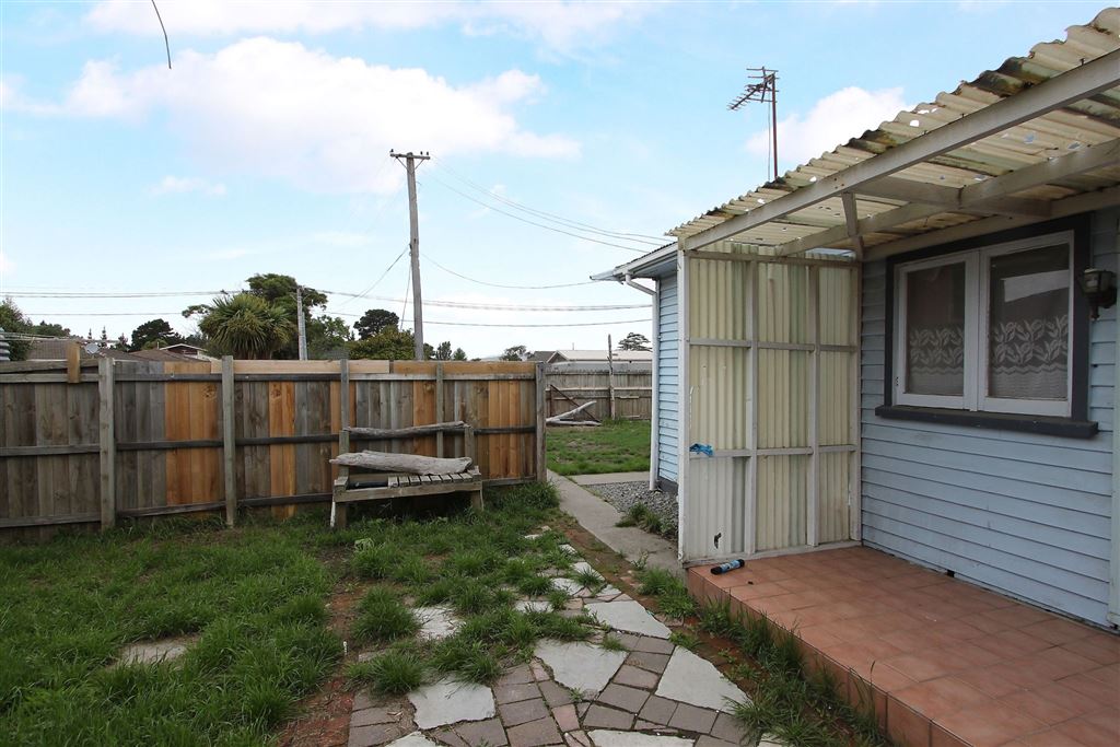 154 Bowhill Road, New Brighton, Christchurch, 2 ห้องนอน, 1 ห้องน้ำ