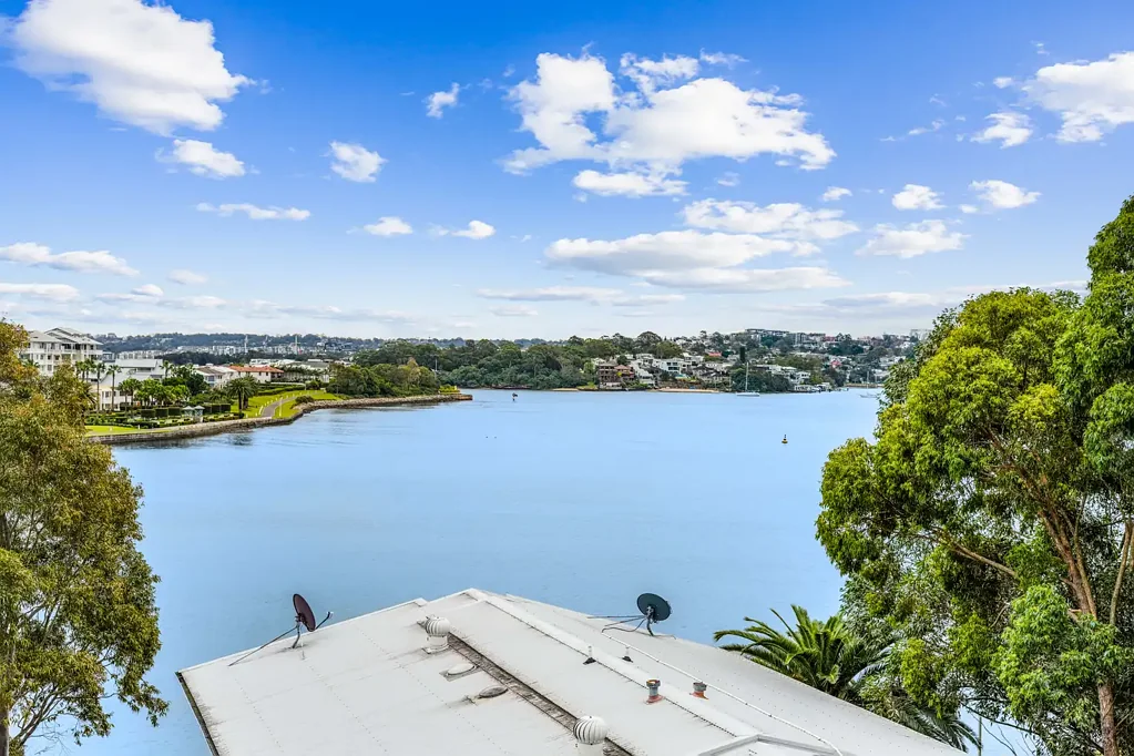 Cabarita 3 Bedroom ELEVATED EXCELLENCE OVERLOOKING THE PARK & WATER