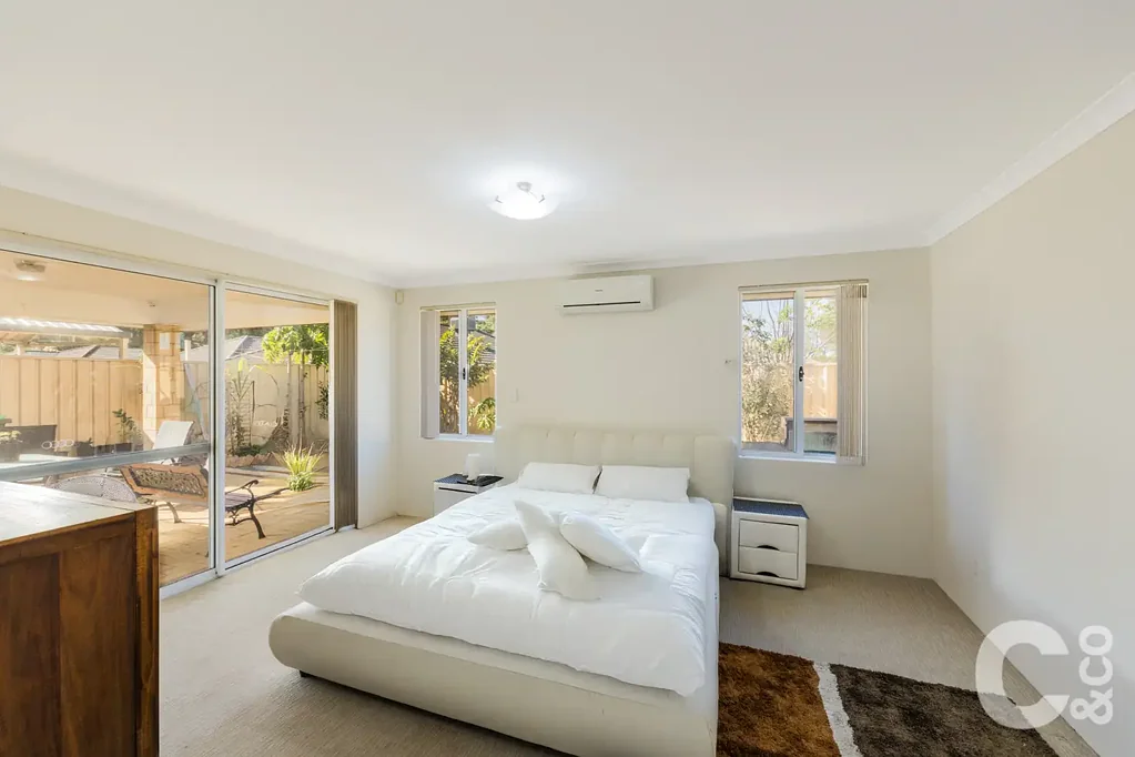 12 Dewsbury Drive, Bertram, WA 6167