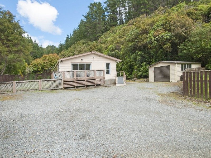 146 Pinehaven Road, Pinehaven, Upper Hutt, 3 Kuwarto, 0 Banyo