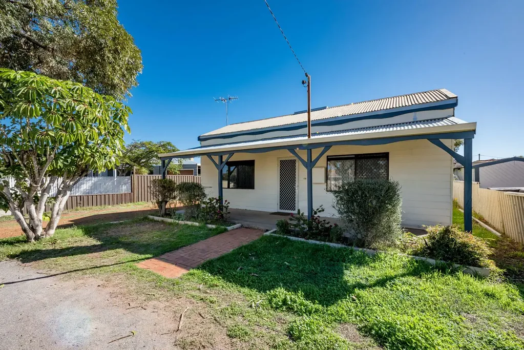 Geraldton 3ਬੈੱਡਰੂਮ Investor Alert - Central Geraldton Opportunity!