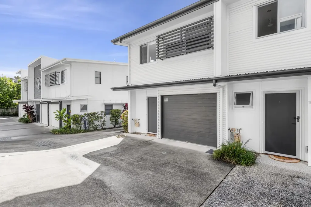 10/2-12 Kurrimine Crescent, Mountain Creek, QLD 4557