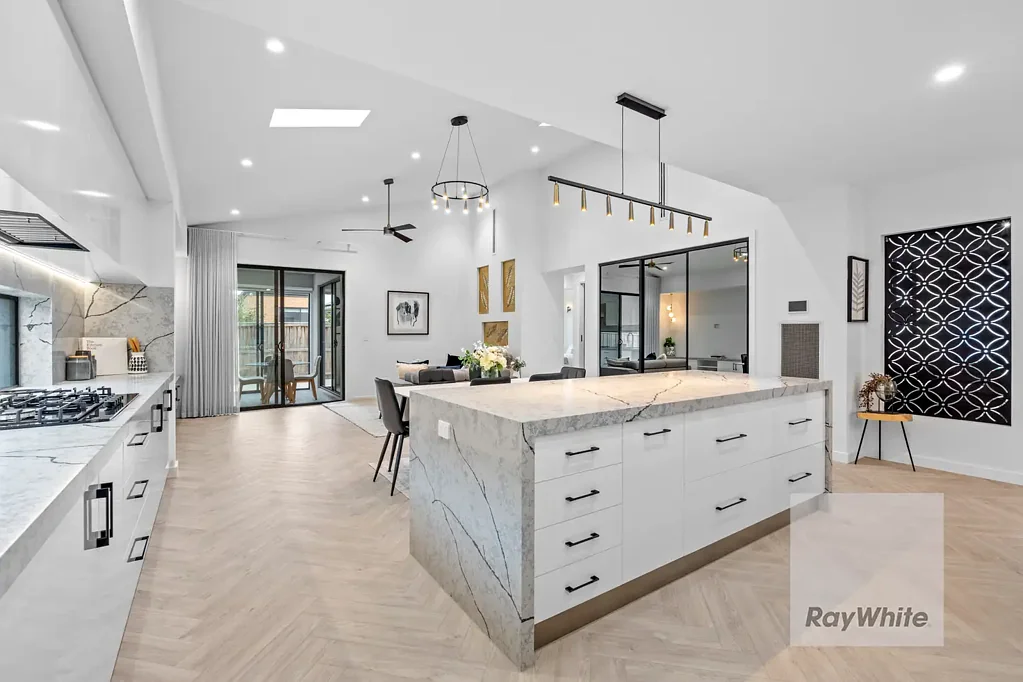 13 Catanzaro Crescent, Wollert, VIC 3750