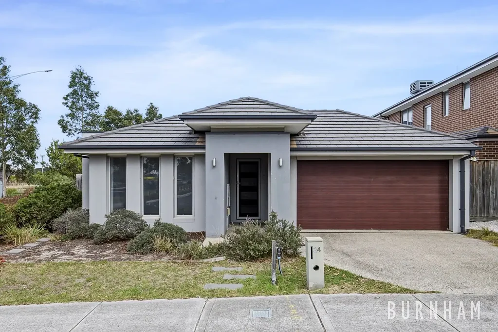 Williams Landing 4 Bedroom Contemporary Living with New Home Ambience