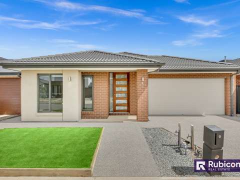 Strathtulloh 4 Bedroom STUNNING FAMILY HOME IN STRATHTULLOH !! MAKE AN OFFER !!