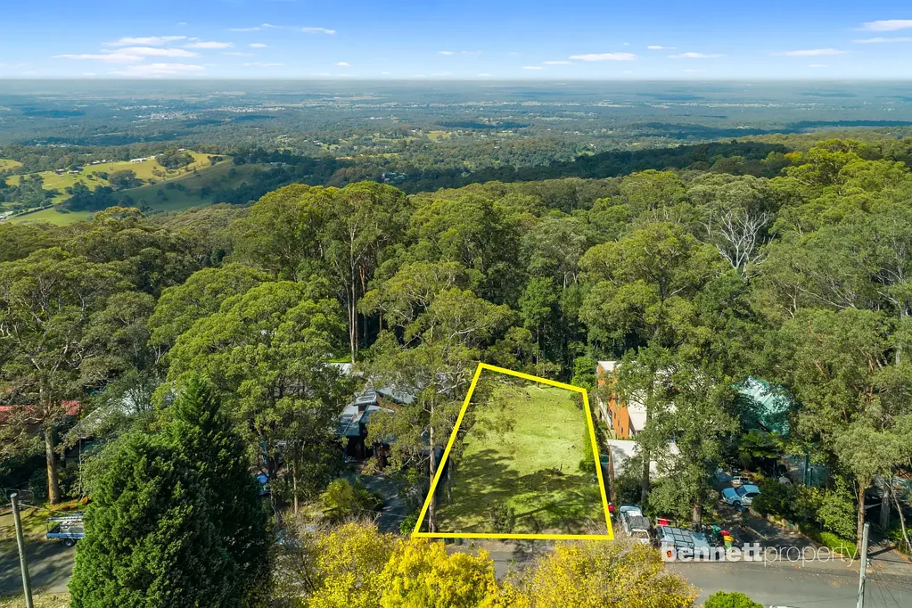 Bowen Mountain RARE VACANT LAND - 689 SQM APPROX