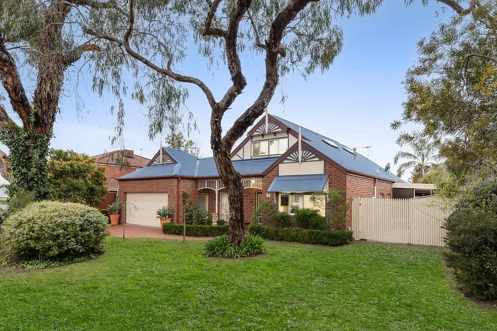 Frankston 4कमरा Beautiful Large Family Home in Manorwoods.
