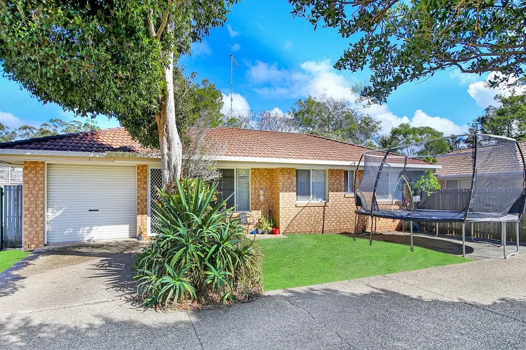 Lifestyle & Location - 3 Bedroom home minutes from Mooloolaba Beach