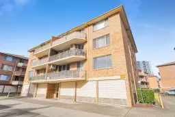 22/2 Riverpark Drive, Liverpool