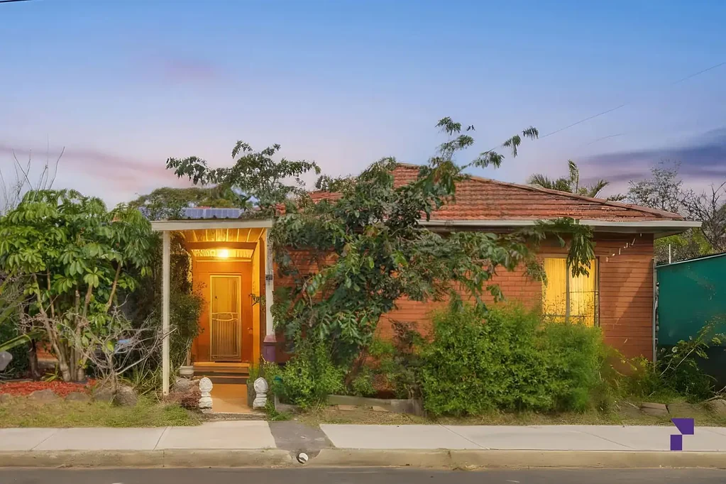 Auburn 3 Bedroom Single-level brick home holds potential just 750m from Berala Station