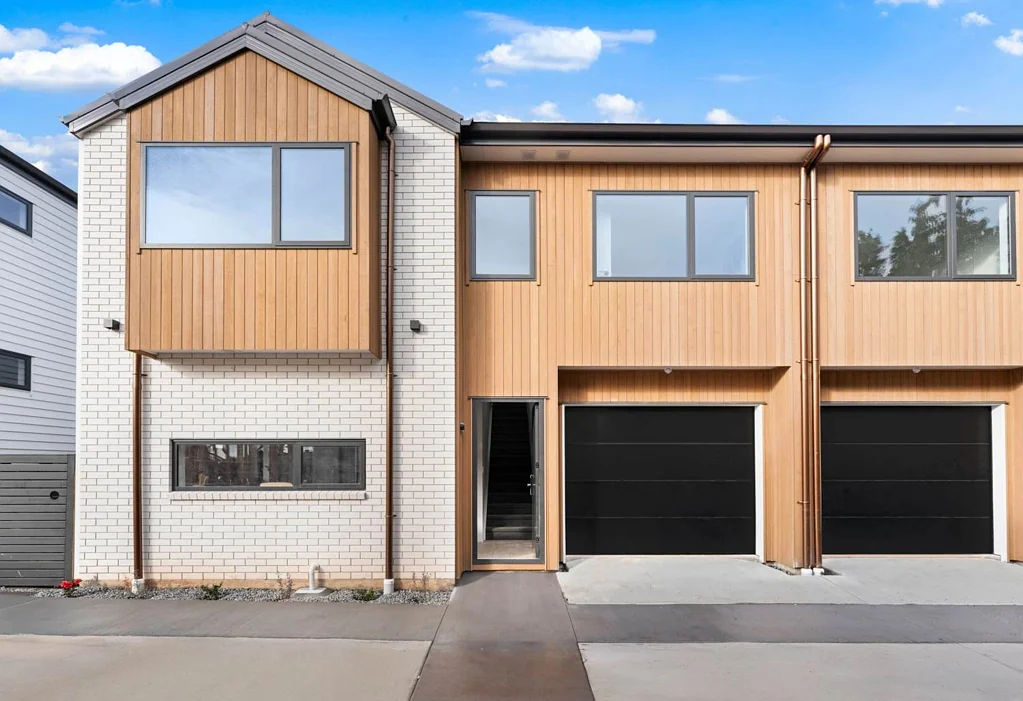 Red Hill 3房  BRAND-NEW TOWNHOUSE - MODERN & LOW-MAINTENANCE