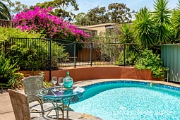 6 Manresa Ct, Athelstone