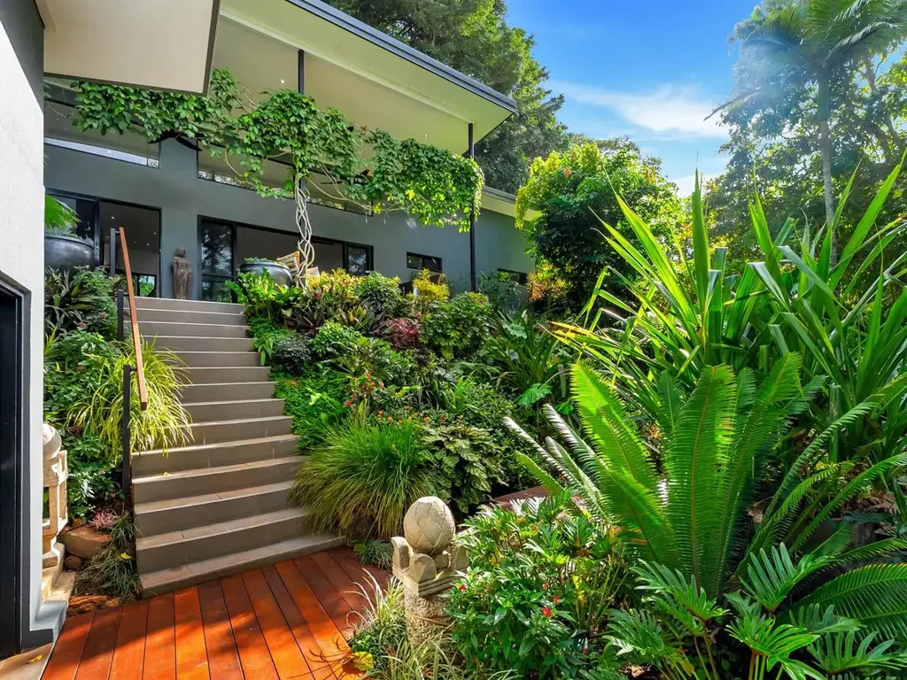 12 Barron Gorge Road, Caravonica, QLD 4878