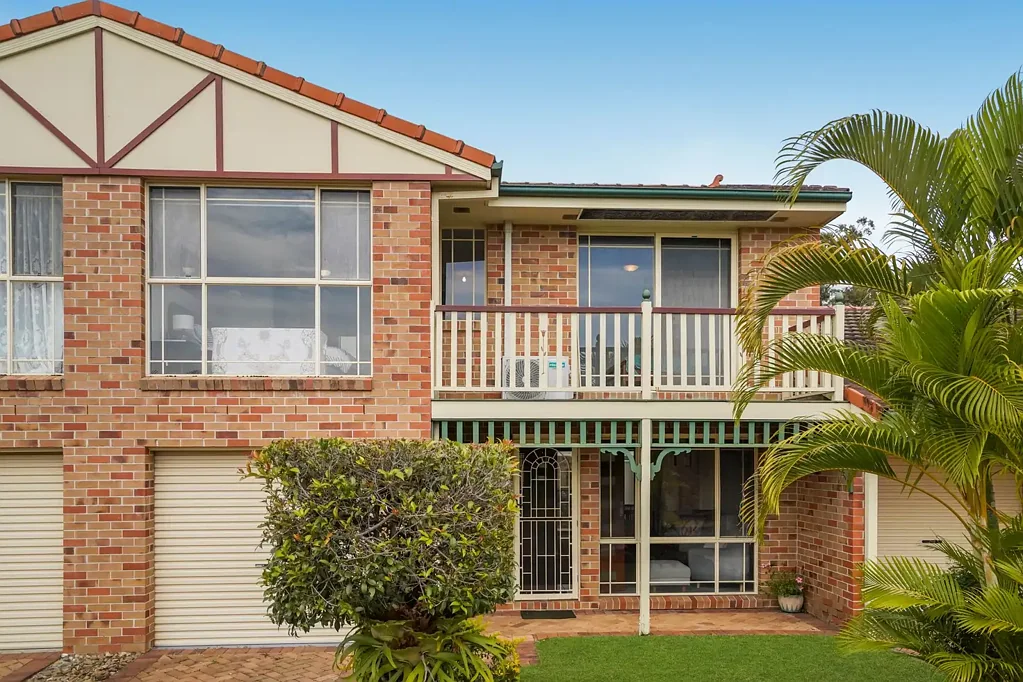 Coombabah 3 Bedroom MOTIVATED SELLER - Your Opportunity Awaits!