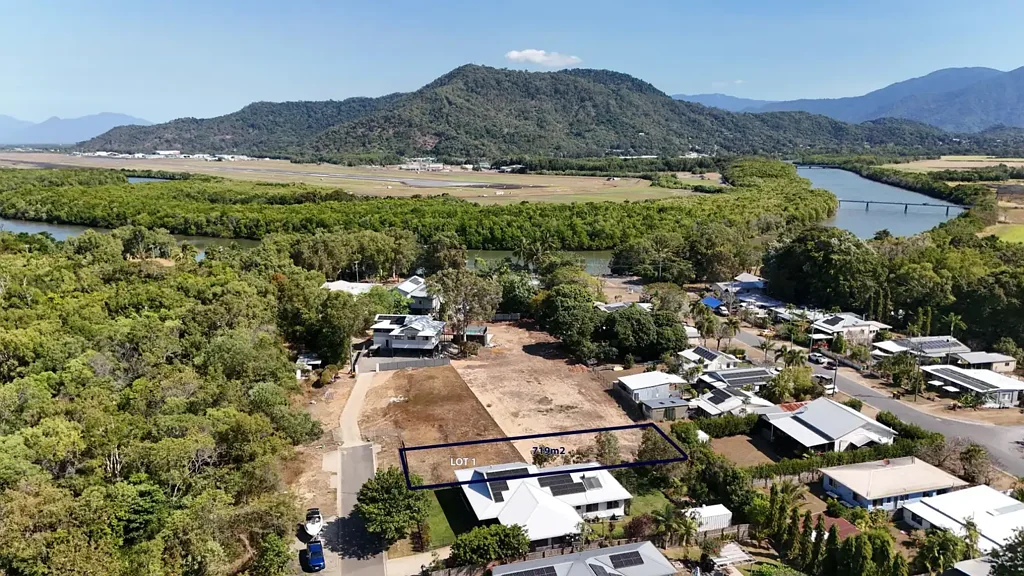 Machans Beach  IS THIS THE CHEAPEST LAND IN CAIRNS?