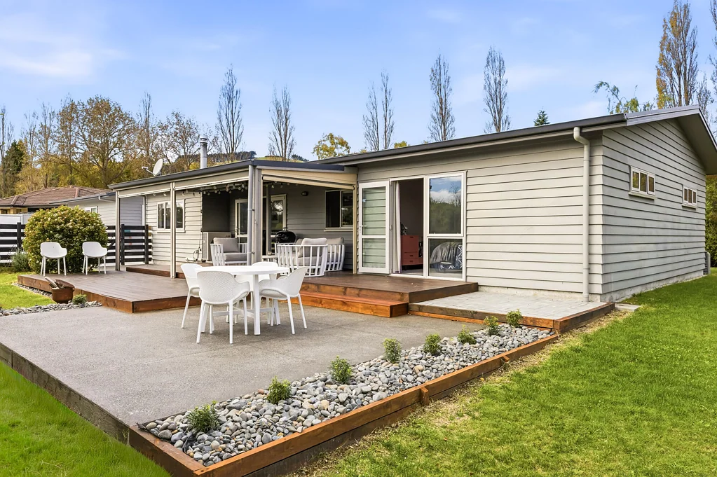 Kinloch 3 Bedroom A Must-View Kinloch Getaway