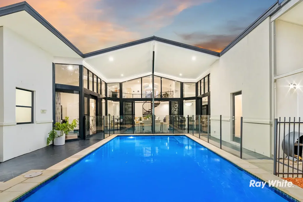 Tanah Merah 5Moenga Luxury Architectural Family Living Elevated Above It All - Space, Views & Resort-Style Sophistication