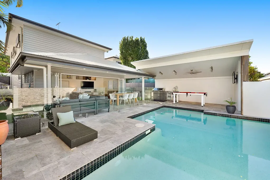 Carina 4 Bedroom UNDER CONTRACT