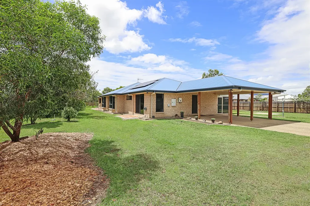 6 Idalia Court, Branyan, QLD 4670