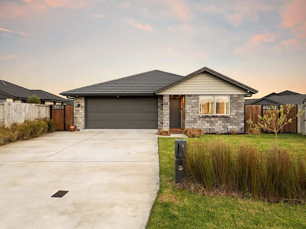 Rototuna North 4 Bedroom Comfort & Convenience