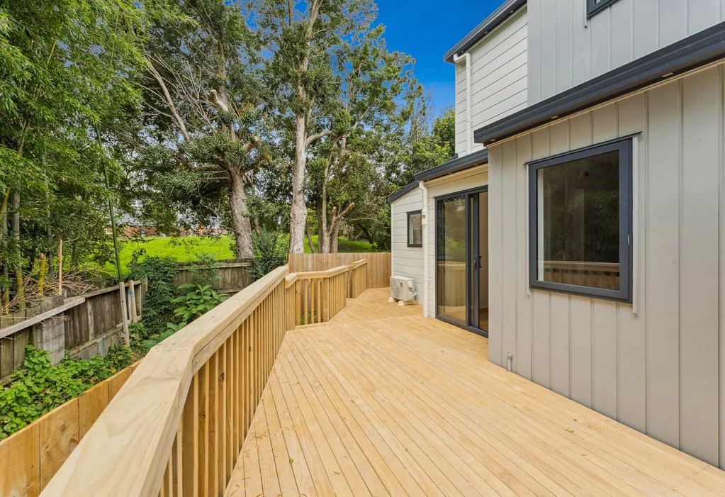 Henderson 2ห้องนอน Quality Home with Garage! MOTIVATED SELLER!