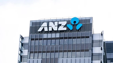 又割一波韭菜？ANZ微调浮动利率10基点，专家测算年增$1200万暴利！