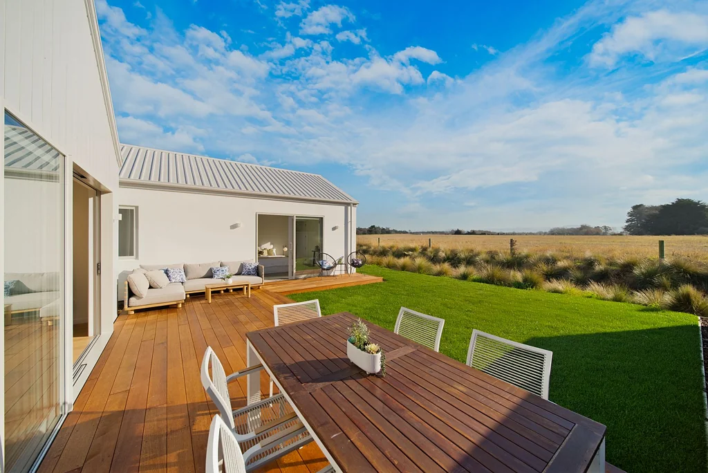 Ravenswood 3chambre Designer Home, Expansive Rural Outlook