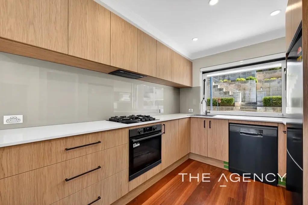 37 Peninsula Avenue, Heathridge, WA 6027