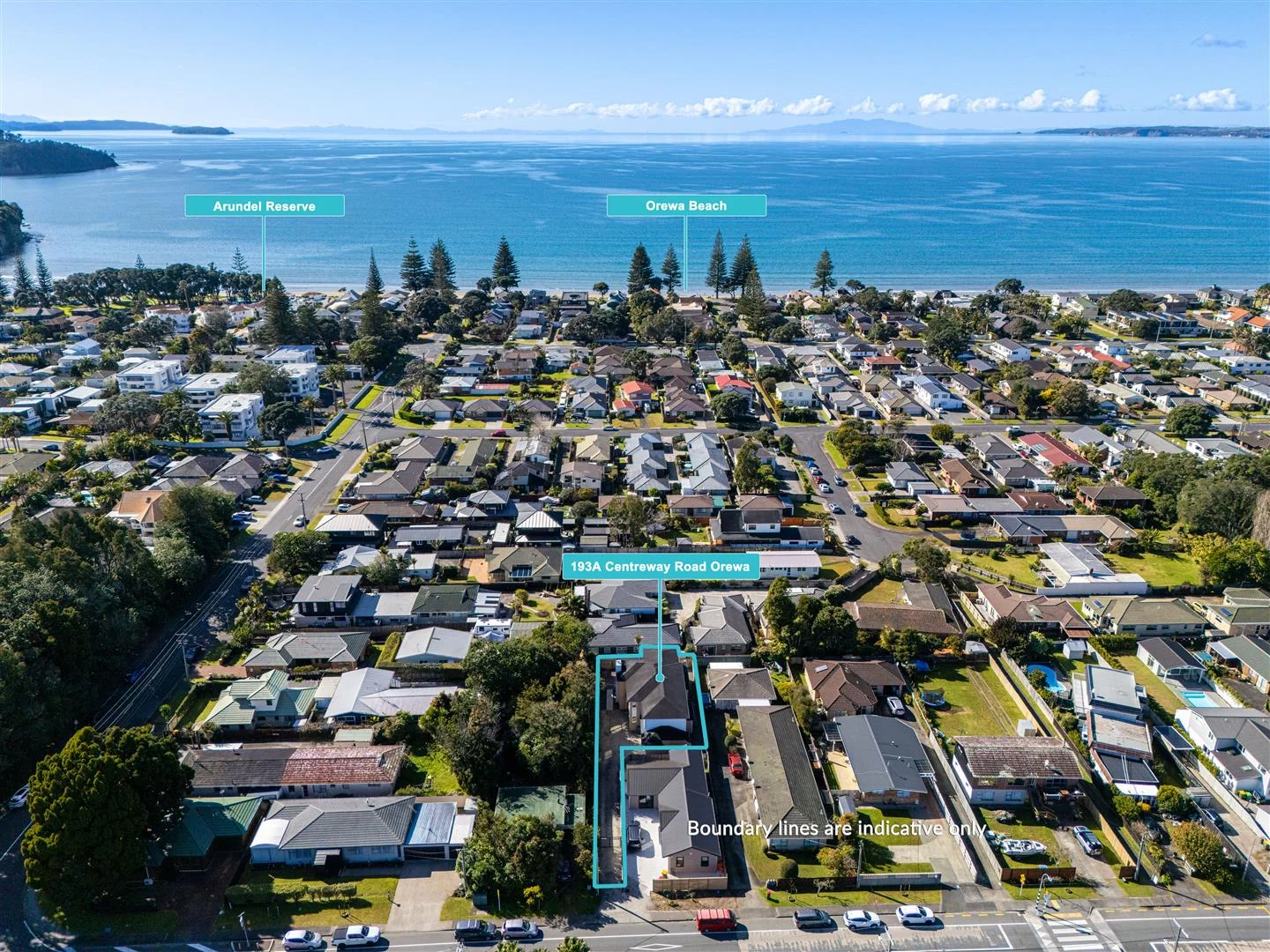 Orewa 5房  Heart of Orewa: Modern Luxury 5-Bedroom Family Estate!