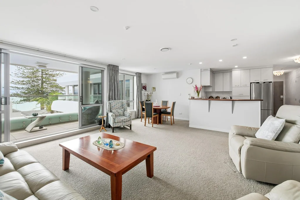 Mount Maunganui 2غرفة نوم Top Floor Apartment,  Don't Miss This One!
