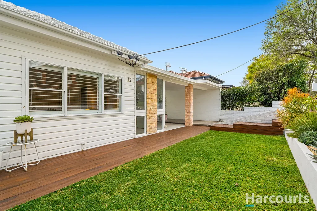 New Lambton 3房  A stunning front to back renovation