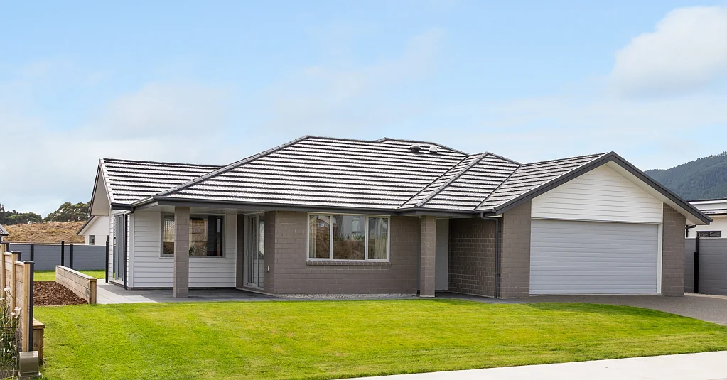 Waikanae 3Phòng ngủ NEAR NEW, IMMACULATE & CONVENIENT