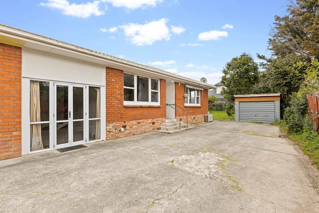 Papatoetoe 2ਬੈੱਡਰੂਮ Secure a potential investment opportunity!