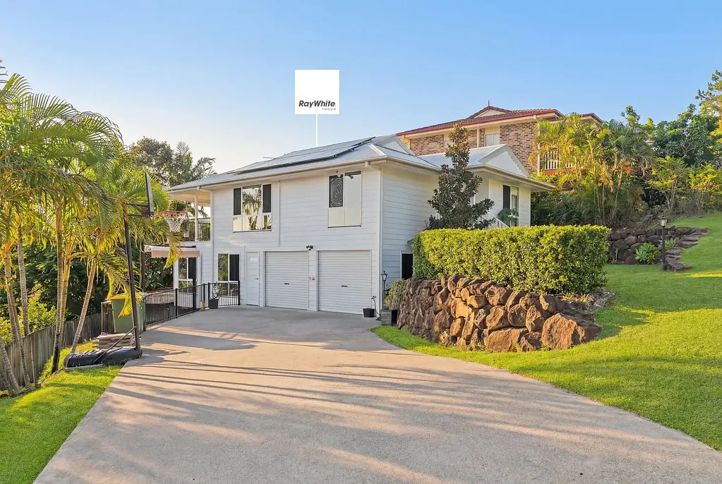 4 Correa Court, Elanora, QLD 4221