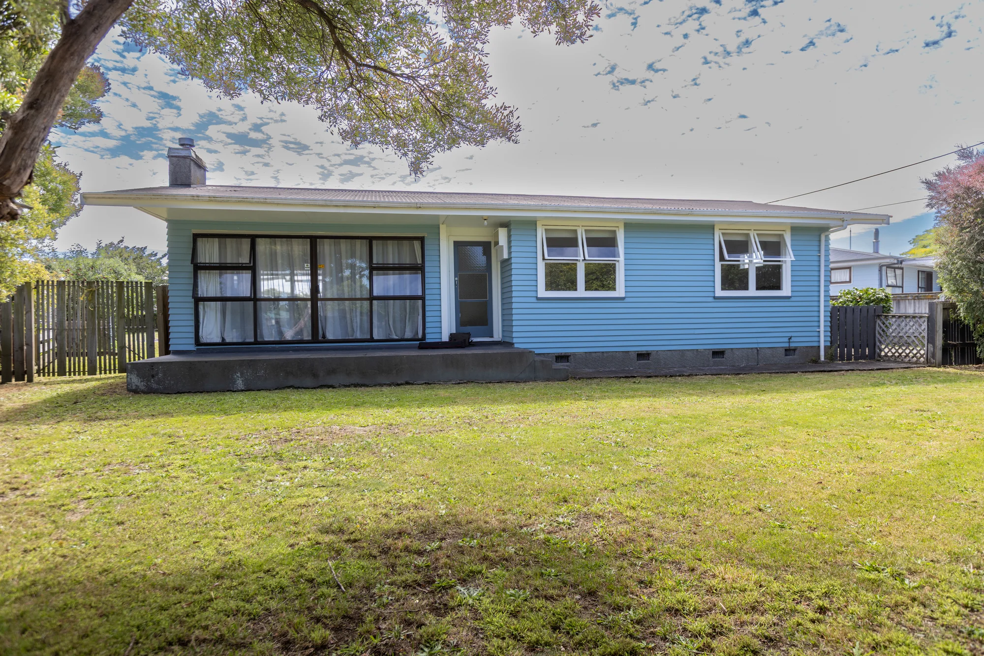 Carterton 3 Bedroom Welcome to 4 Charles Street, Carterton