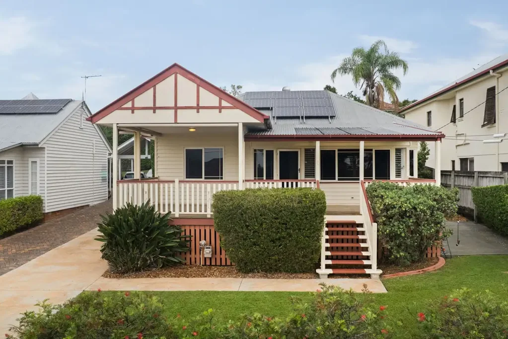 105 Stephen Street, Camp Hill, QLD 4152