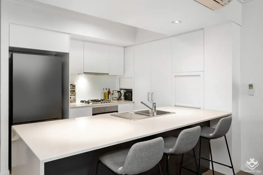 Break Lease Oppotunity! only $800/w for 3 bedroom apartment