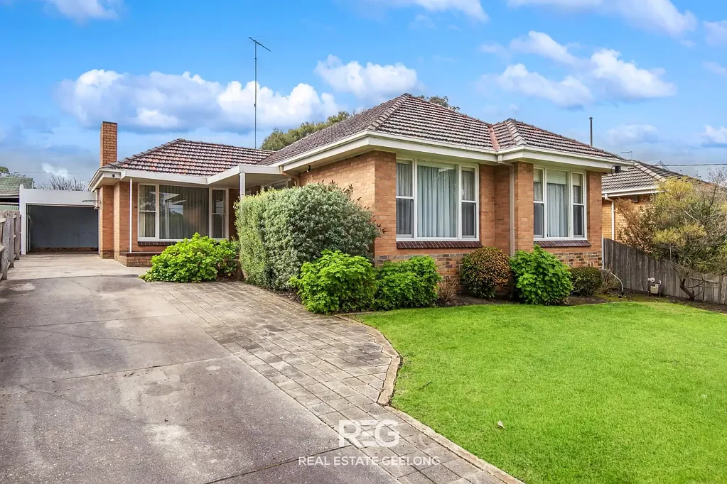 Belmont 3房  "Retro Charm, Renovated Sparkle & Room for the Whole Crew"