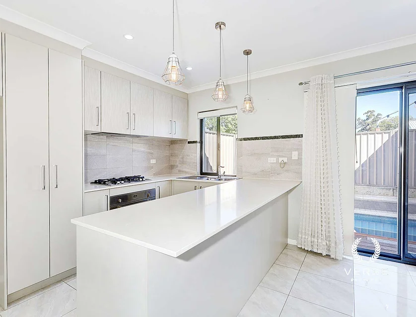 8A Esperance Street, East Victoria Park, South East Perth, 2部屋, 2バスルーム, House