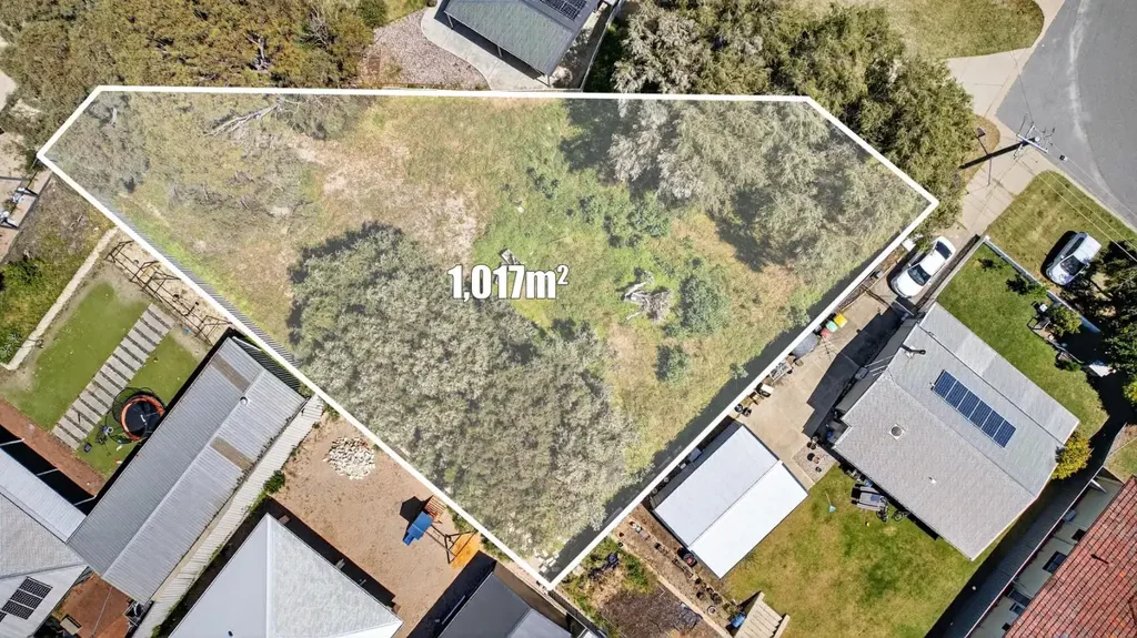 24 Manders Way, Singleton, WA 6175