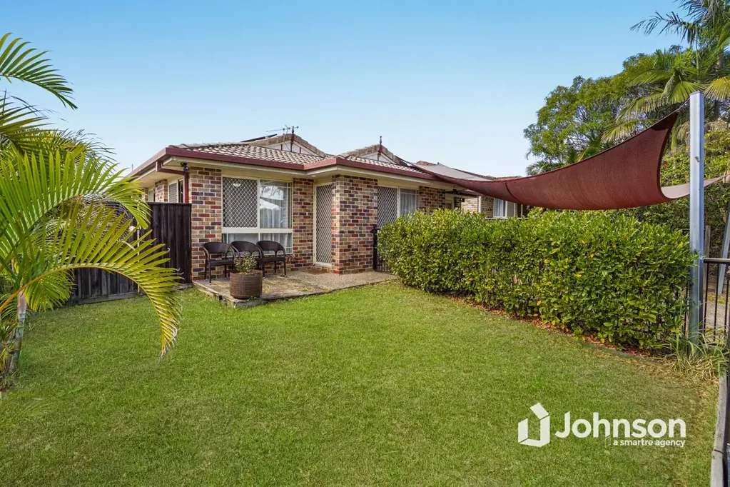 Hillcrest 4Kwarto Fantastic Family Home with Shed, Solar & Swimming Pool!!